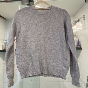 Brandy Melville sweater